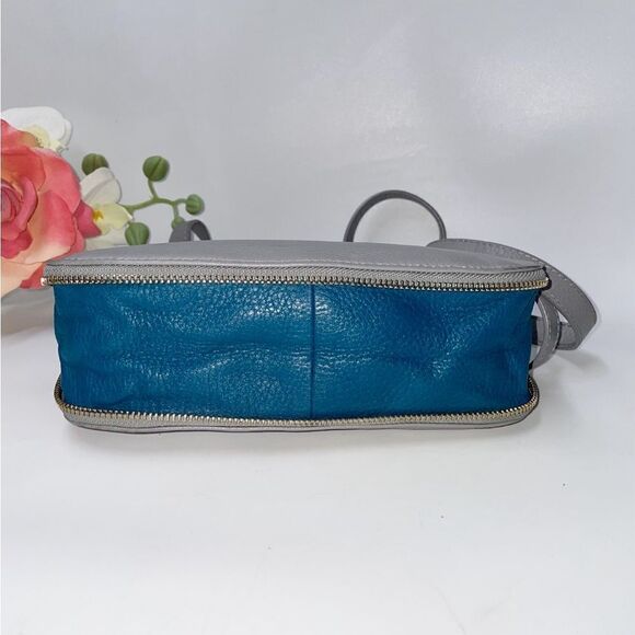 Halogen Two-Tone Leather Crossbody Sm - Picture 5 of 7